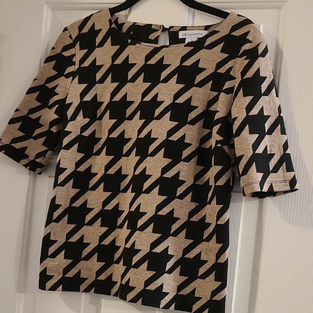 Liz Claiborne Black and Tan Houndstooth Women's Top - Picture 2 of 7